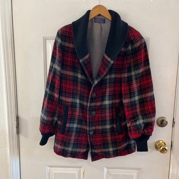 Vintage Pendleton Woman's Red Plaid Classic Outdoor Virgin Wool Jacket - Picture 1 of 9